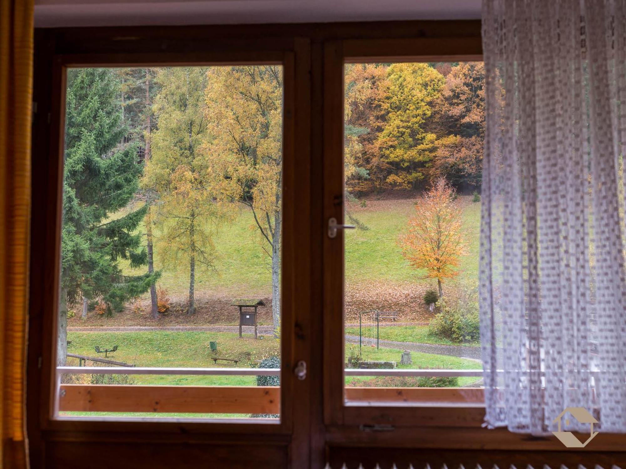 Enri Theater & Pension Bruderhaus Altensteig Szoba fotó