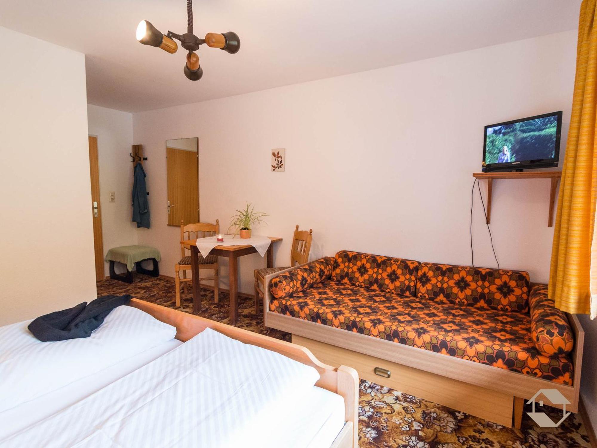 Enri Theater & Pension Bruderhaus Altensteig Szoba fotó